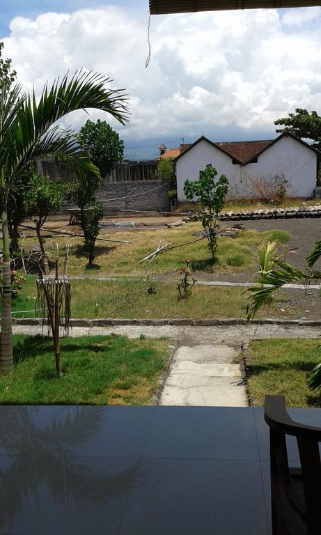 Kadek Homestay Amed Exterior foto